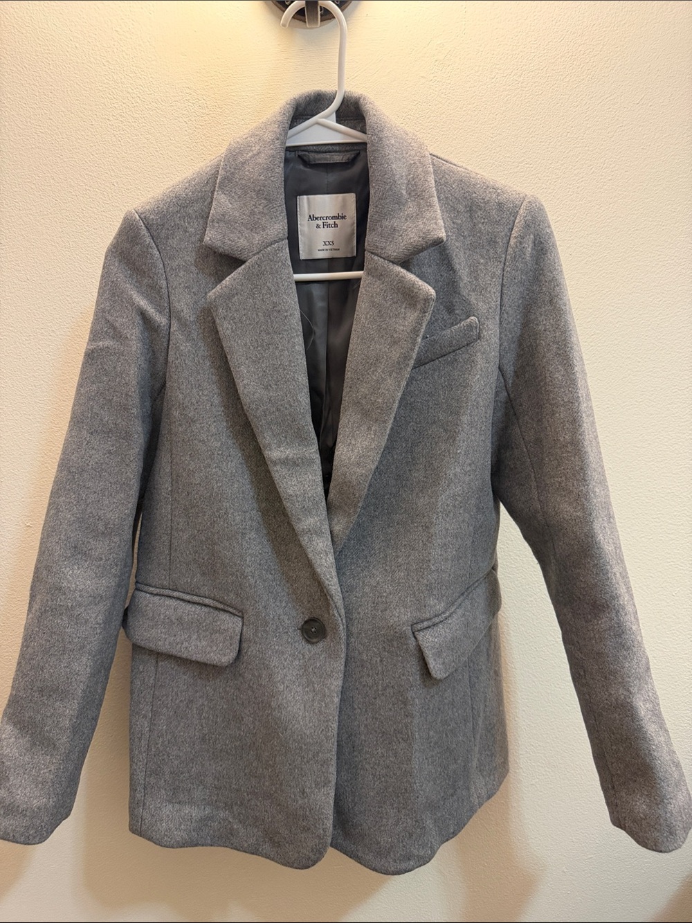 Abercrombie & Fitch Gray Single-Button Wool-Blend Blazer